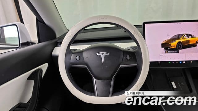Tesla модель Y Long Range AWD, 2022 13