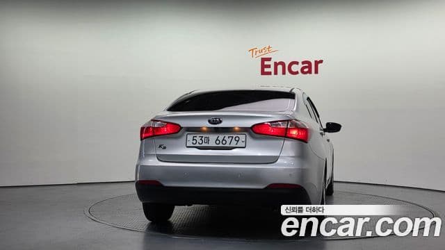 Kia K3 Luxury, 2015 4