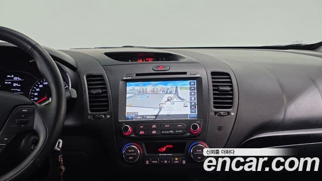 Kia K3 Luxury, 2015 16