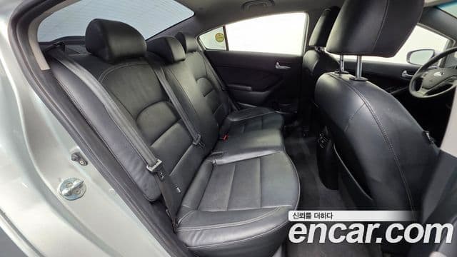 Kia K3 Luxury, 2015 20