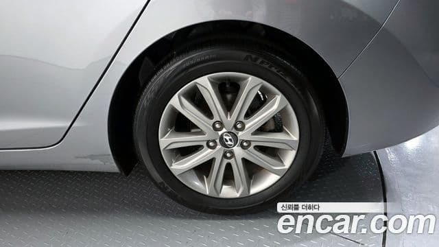 Hyundai The / новый New Avante 빌트인캠2 — базовая версия - Built-in Cam 2, 2014 все фото