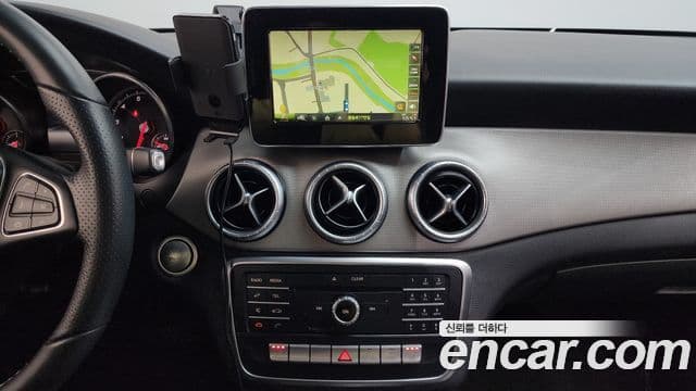 Mercedes-Benz CLA-класс C117 CLA250 4MATIC, 2018 15