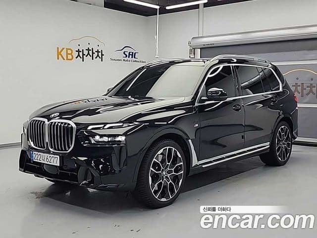 BMW X7 (G07) xDrive 40i M Sport 6인승, 2025 1