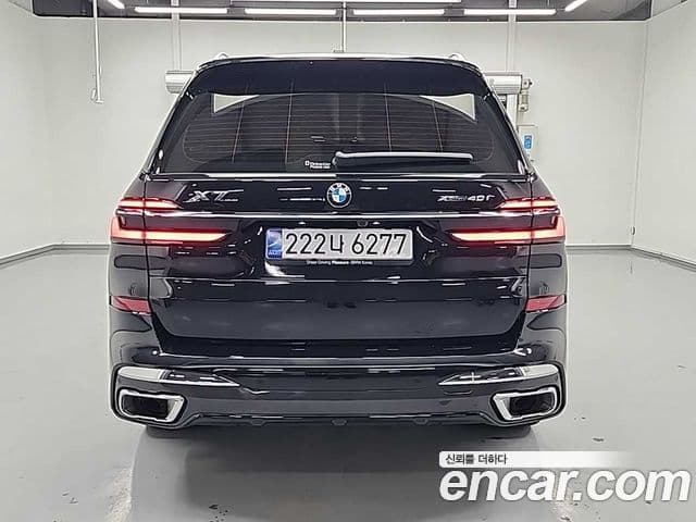 BMW X7 (G07) xDrive 40i M Sport 6인승, 2025 3