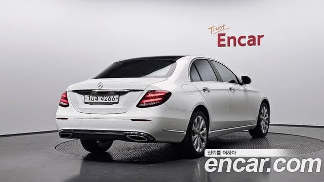 Mercedes-Benz E-класс W213 Exclusive, 2019 2