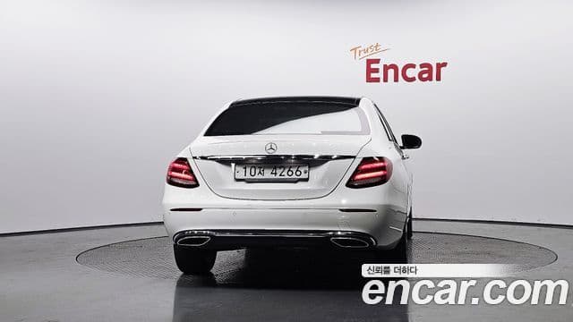 Mercedes-Benz E-класс W213 Exclusive, 2019 4