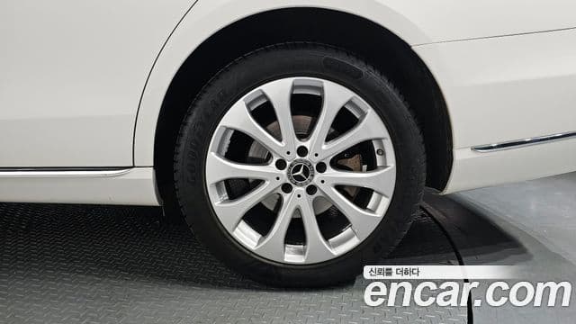 Mercedes-Benz E-класс W213 Exclusive, 2019 все фото