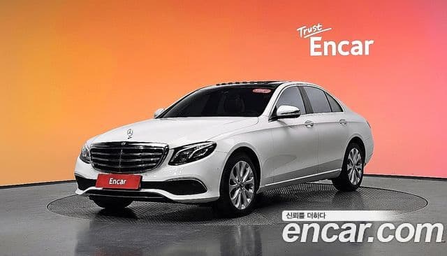 Mercedes-Benz E-класс W213 Exclusive, 2019 1