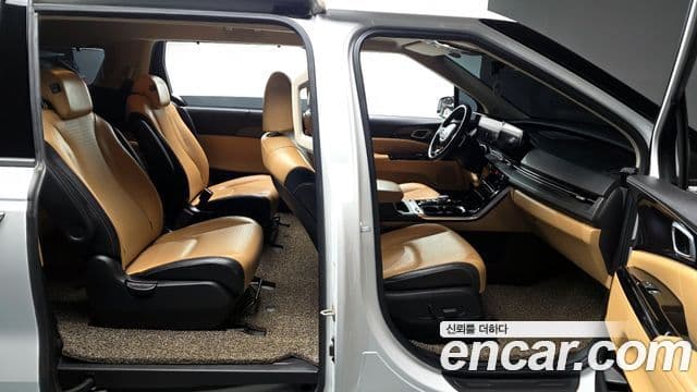Kia Carnival 4세대 Signature, 2021 11