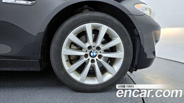 BMW 5시리즈 (F10), 2011 все фото