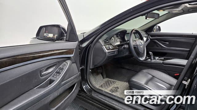 BMW 5시리즈 (F10), 2011 11