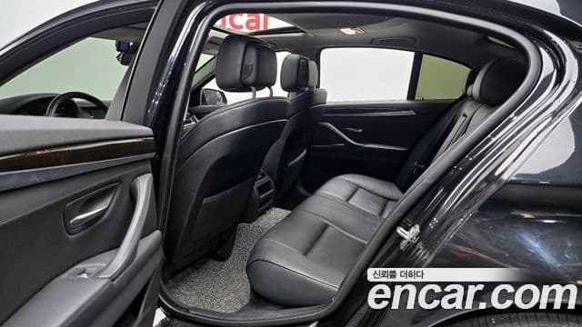 BMW 5시리즈 (F10), 2011 12