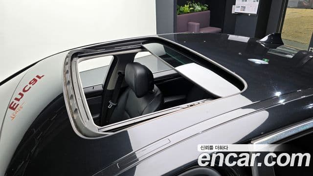 BMW 5시리즈 (F10), 2011 17