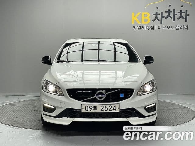 Volvo S60 2세대, 2017 3