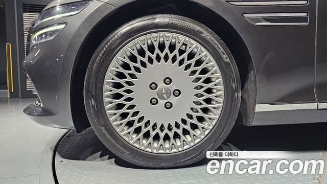 Genesis G80 (RG3) бензин 2.5 турбо 2WD, 2023 все фото