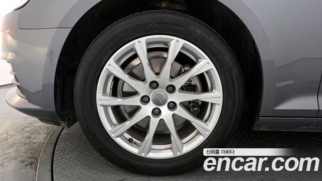 Audi A4 (B9), 2018 все фото