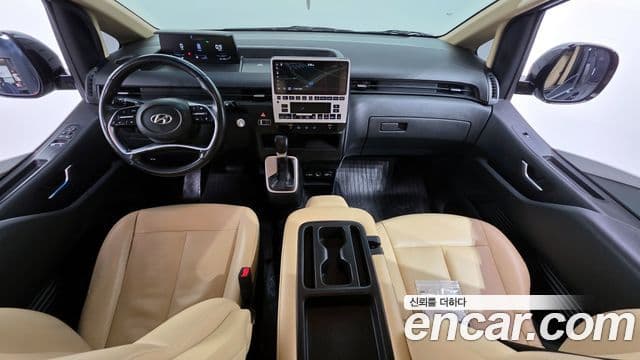 Hyundai Staria Modern, 2023 7
