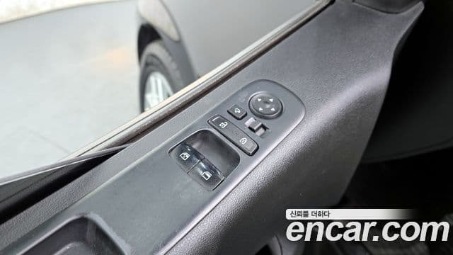 Hyundai Staria Modern, 2023 18