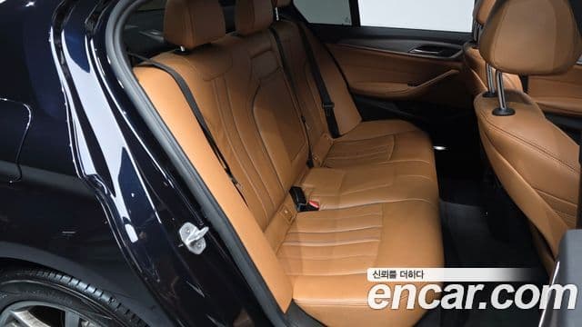 BMW 5시리즈 (G30) 520d M Sport Special Edition, 2018 11