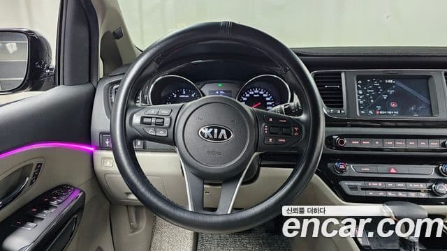 Kia The / новый New Carnival Special, 2020 13