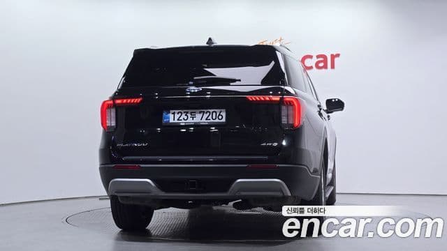 Ford Explorer 6세대 2.3 Platinum 4WD, 2025 4