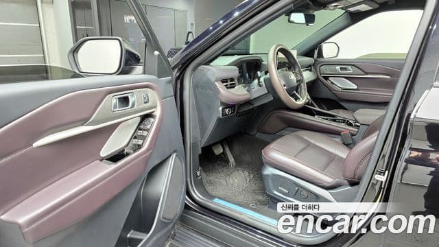 Ford Explorer 6세대 2.3 Platinum 4WD, 2025 11