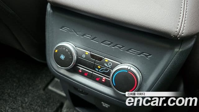 Ford Explorer 6세대 2.3 Platinum 4WD, 2025 18