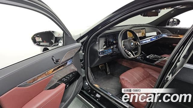 BMW 7시리즈 (G70) 740i xDrive M Sport, 2025 10