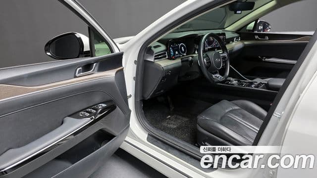 Kia K5 3세대 Noblesse, 2021 10