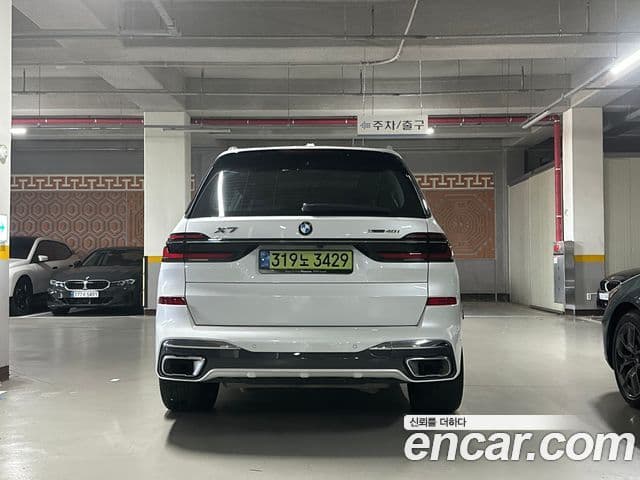 BMW X7 (G07) xDrive 40i M Sport 6인승, 2025 3
