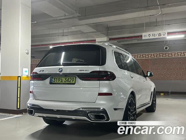 BMW X7 (G07) xDrive 40i M Sport 6인승, 2025 все фото