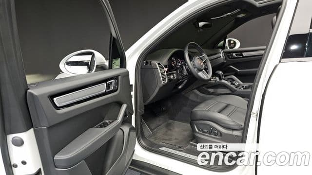 Porsche Cayenne (PO536) 3.0 Platinum Edition, 2023 11