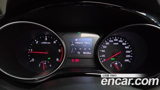 Kia All New Carnival Prestige, 2015 8