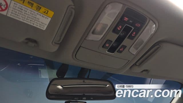 Kia All New Carnival Prestige, 2015 19