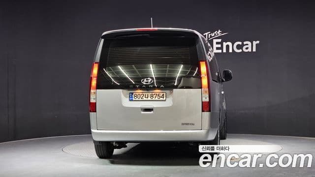 Hyundai Staria Modern, 2024 4