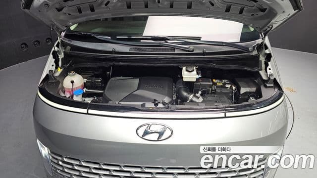 Hyundai Staria Modern, 2024 6