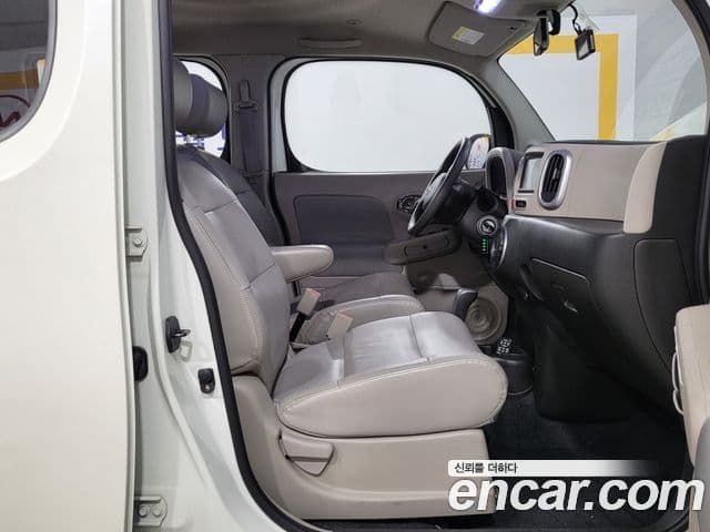 Nissan 큐브 Z12, 2011 19