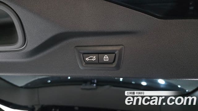 BMW X7 (G07) xDrive 40i M Sport 6인승, 2022 19