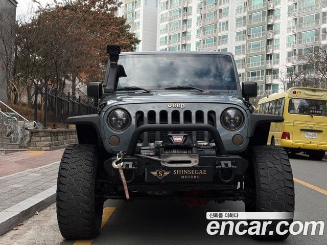 Jeep Wrangler (JK) 2.8 дизель Rubicon 4도어, 2014 3