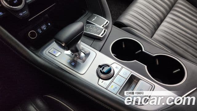 Genesis G70 Elite, 2019 9