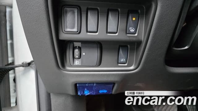 Renault Korea(Samsung) The / новый New QM6 2.0 LPe Premier 2WD, 2021 12