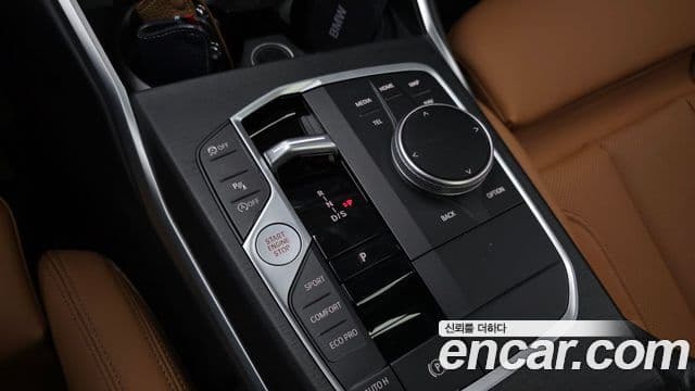 BMW 3시리즈 (G20) 320i Туринг (Touring), 2024 9