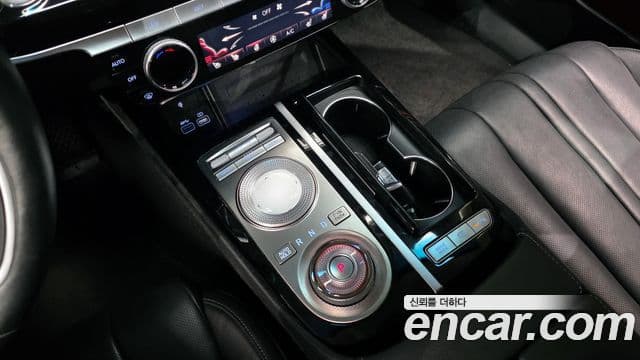 Genesis G80 (RG3) бензин 2.5 турбо AWD, 2022 9