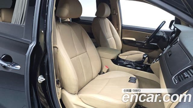 Kia The / новый New Carnival Noblesse Special, 2019 11