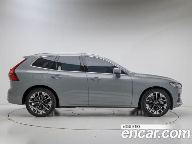 Volvo XC60 2세대 B5 Ultra Bright Air подвеска, 2026 3