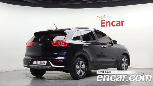 Kia Niro Noblesse, 2018 2