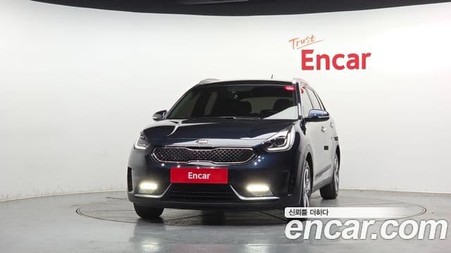 Kia Niro Noblesse, 2018 3