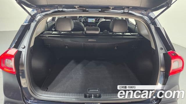 Kia Niro Noblesse, 2018 20