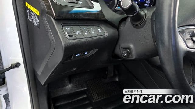 Hyundai Grandeur HG гибрид Premium, 2016 18