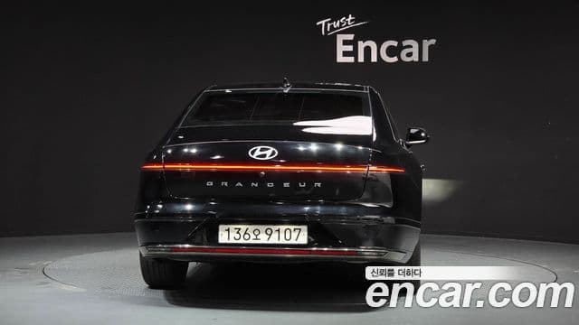 Hyundai Grandeur гибрид (GN7) Calligraphy, 2023 4
